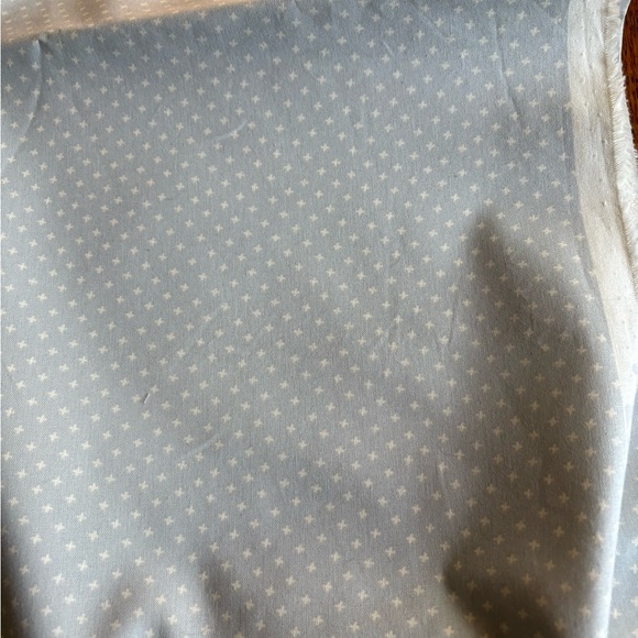 Stylish Gray and White Patterned Fabric 2 yards - Picture 2 of 3